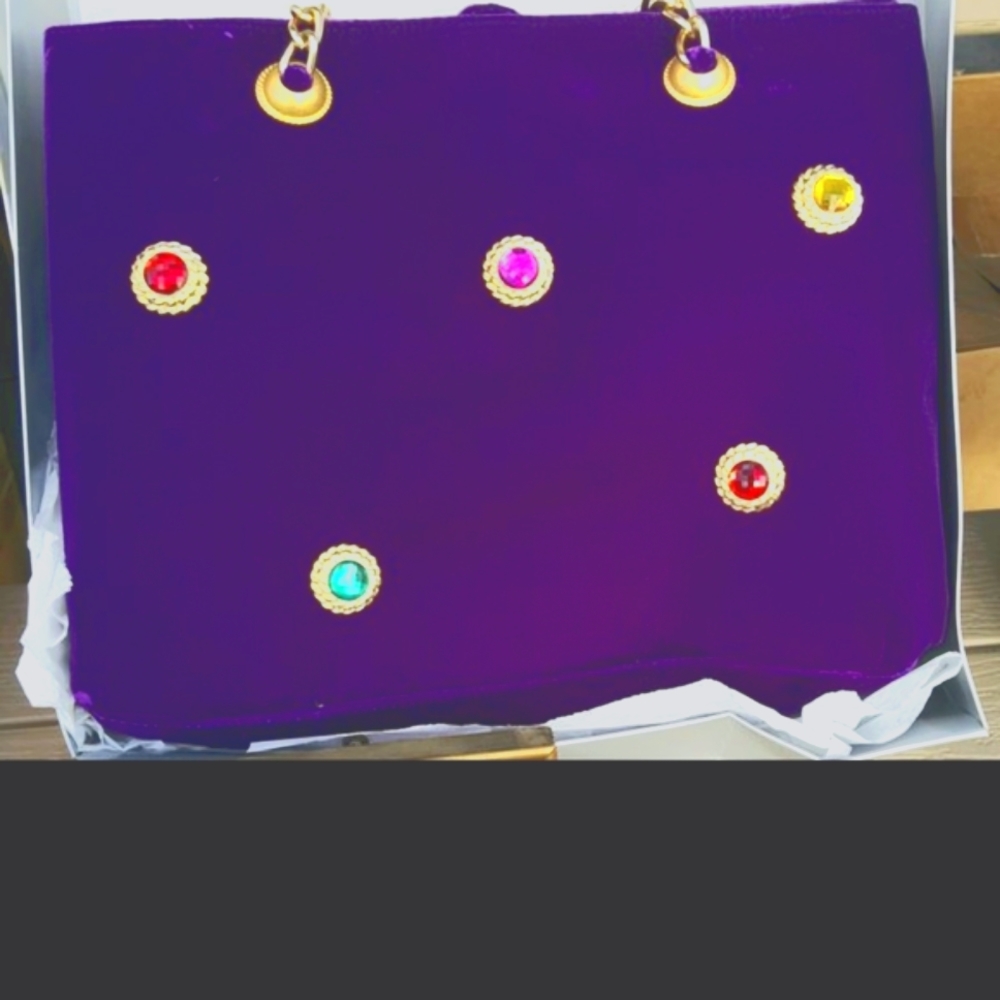 Hand bag